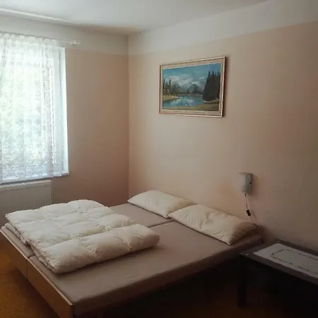 Ubytovani Pod Lanovkou *