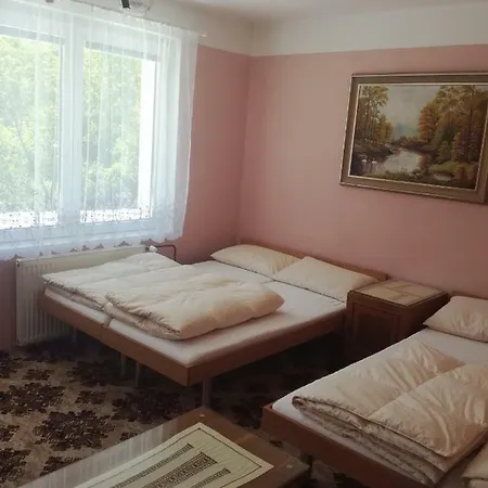 Hétvégi ház Ubytovani Pod Lanovkou